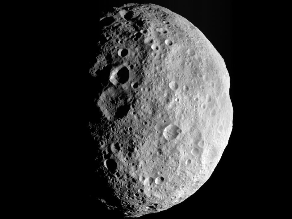 NASA's Dawn Spacecraft Says Goodbye to Giant Asteroid Vesta
